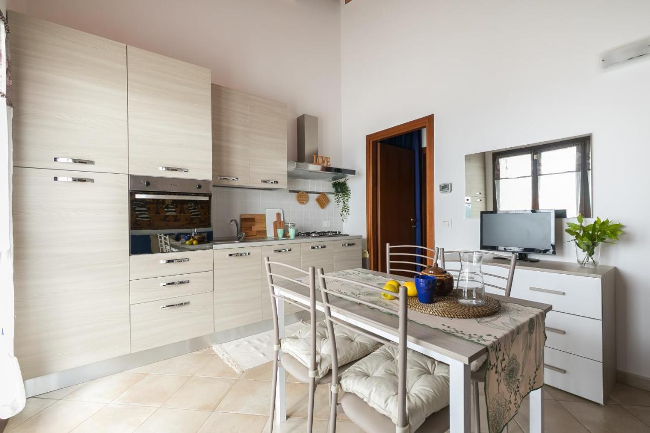 Noi 2 Vacanze - Il Nido Di Gina Contignano Exterior foto