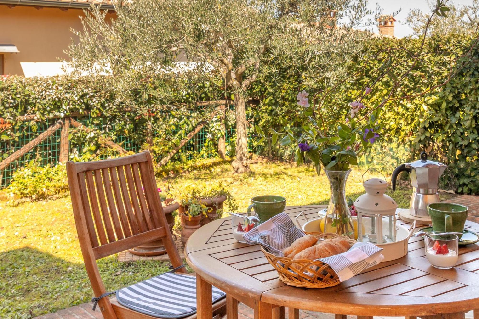 Noi 2 Vacanze - Il Nido Di Gina Contignano Exterior foto